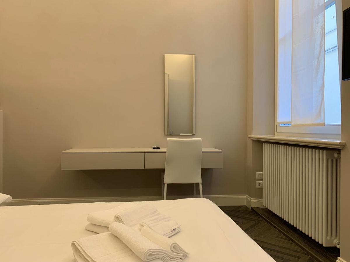 Niki O. Charme Appartement Parma Buitenkant foto