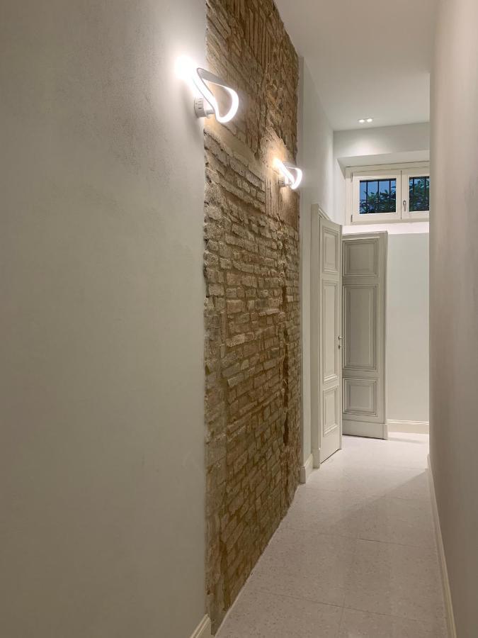Niki O. Charme Appartement Parma Buitenkant foto